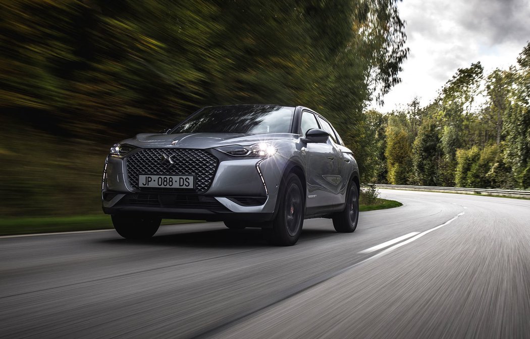 DS 3 Crossback E-Tense Performance Line