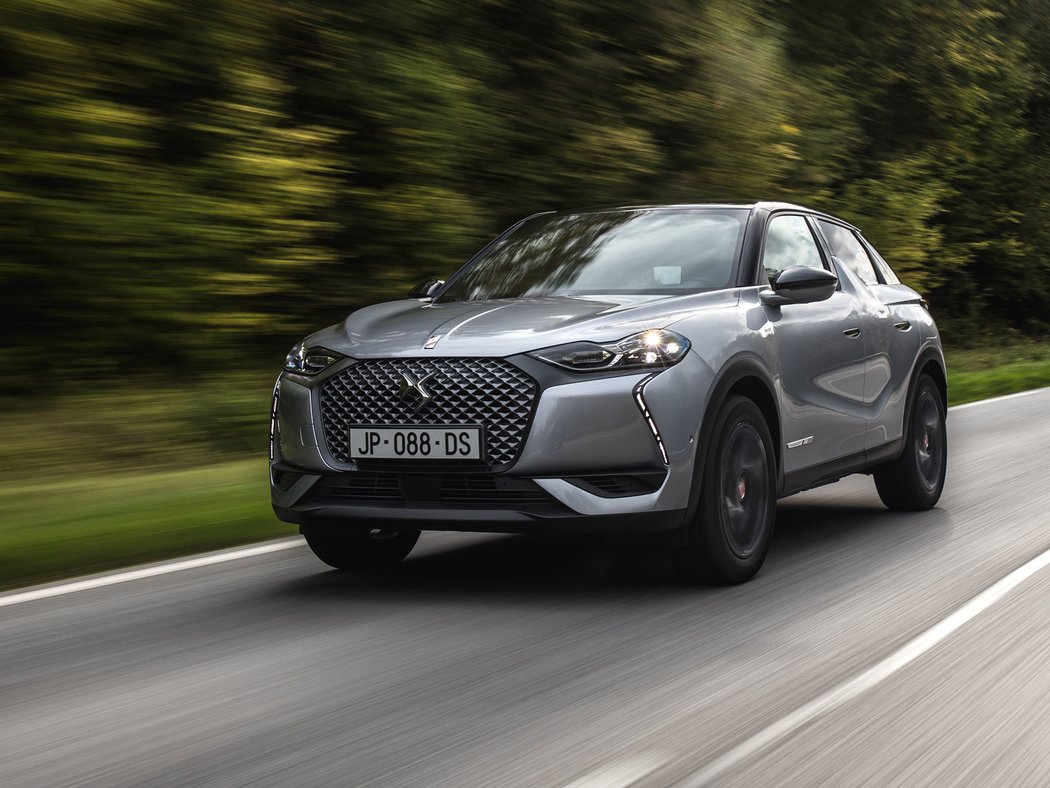 DS 3 Crossback E-Tense Performance Line