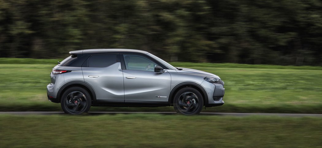 DS 3 Crossback E-Tense Performance Line