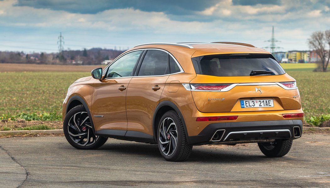 DS 7 Crossback E-Tense 4x4