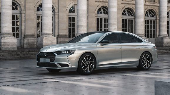 DS 9 vstupuje na český trh. Velký luxusní sedan z Číny to zkouší plug-in hybridním pohonem