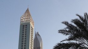 Město rekordních mrakodrapů: V Dubaji otevřeli nejvyšší hotel světa