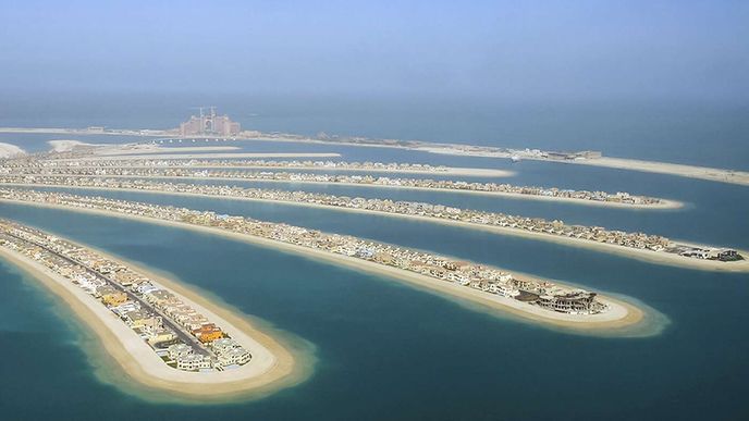 Scenérie, která lákala do Dubaje investory i turisty Scenérie, která lákala do Dubaje investory i turisty