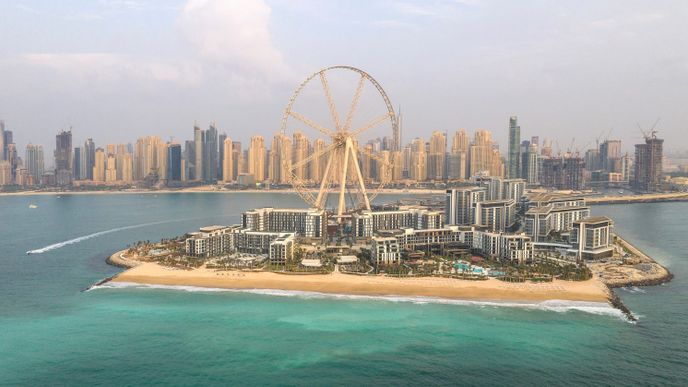 Umělý ostrov Bluewaters v Dubaji - ilustrační snímek