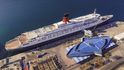 Legendární loď Queen Elizabeth 2 bude sloužit jako hotel v Dubaji