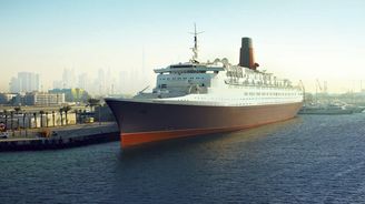 Legendární výletní loď Queen Elizabeth 2 kotví trvale v Dubaji a je z ní luxusní hotel