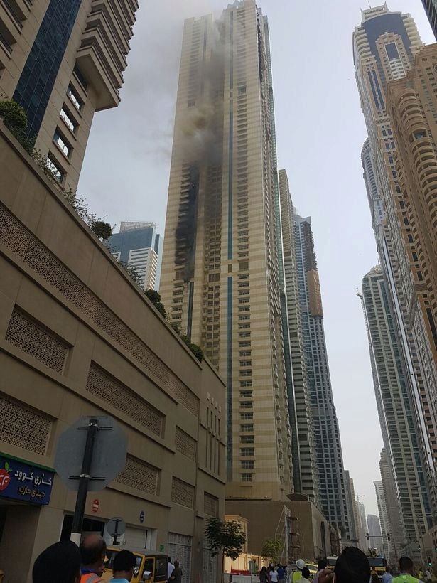 Požár dubajského mrakodrapu Sulafa