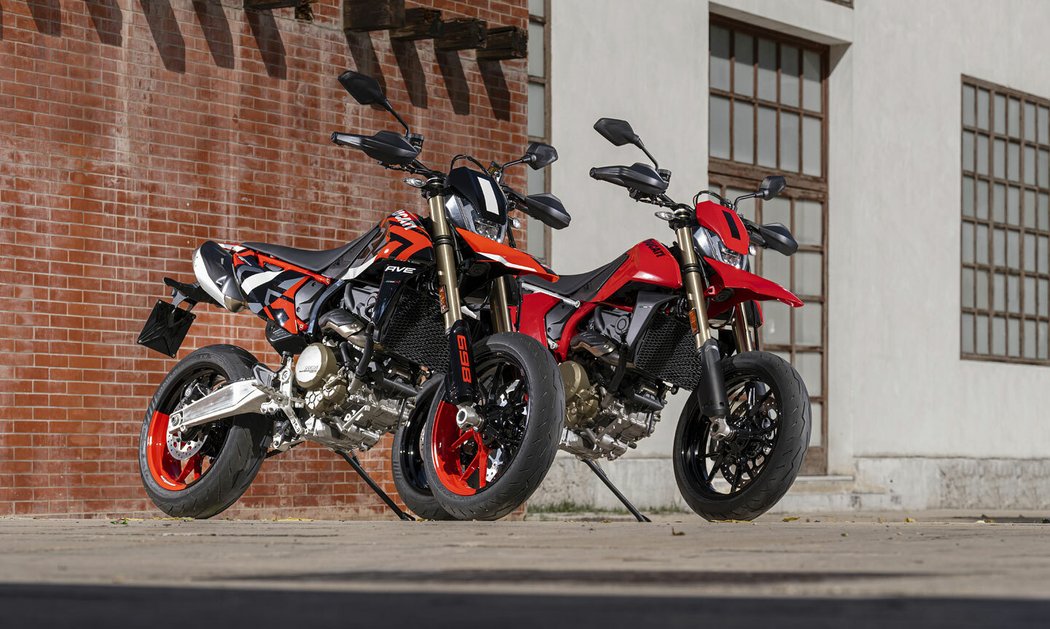 Ducati Hypermotard 698 Mono a Ducati Hypermotard 698 Mono RVE