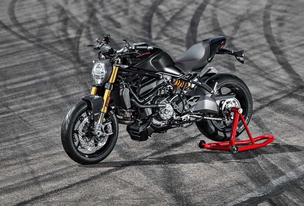 Ducati Monster 1200 S