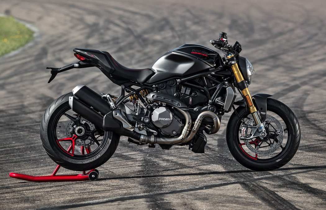 Ducati Monster 1200 S