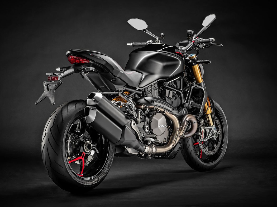 Ducati Monster 1200 S