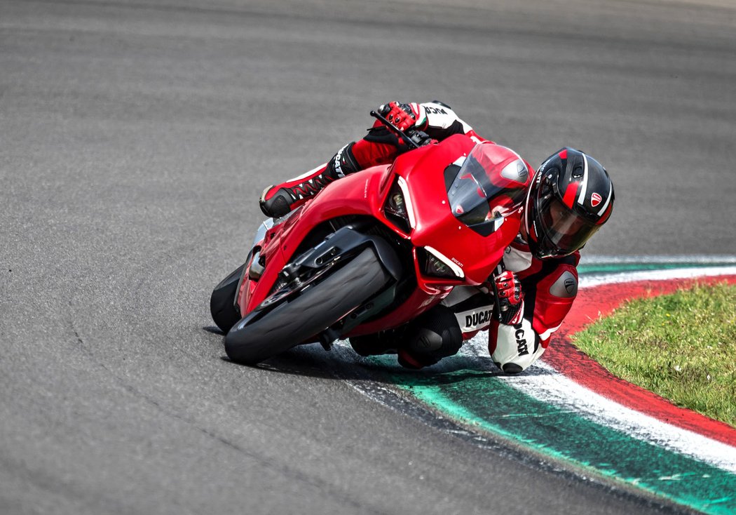 Ducati Panigale V2