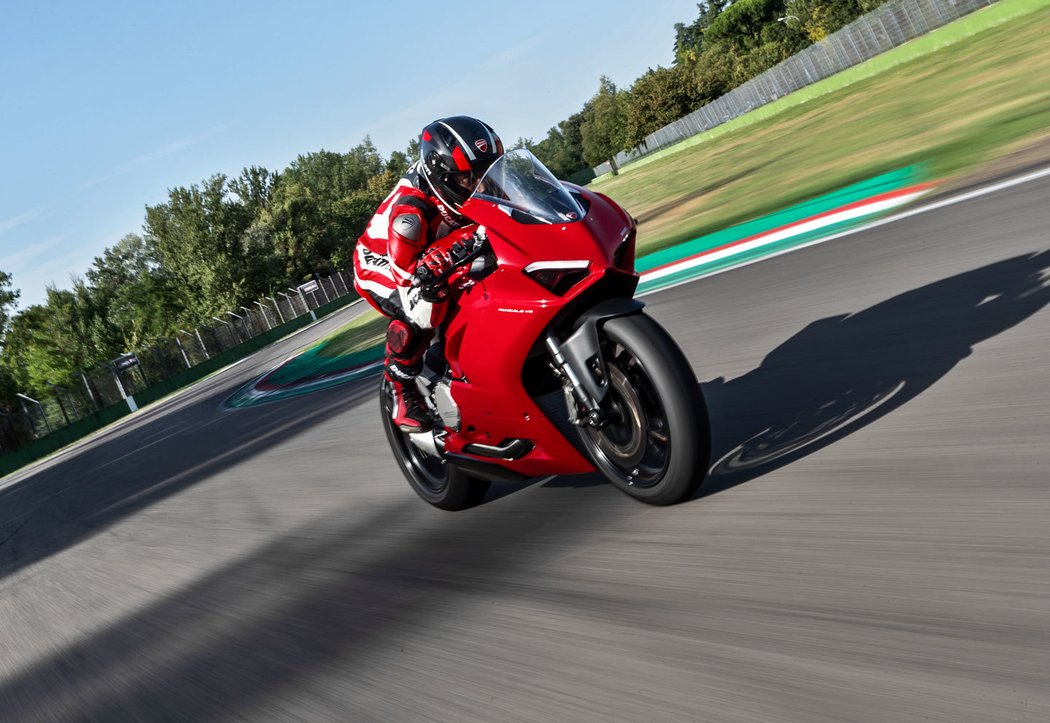 Ducati Panigale V2