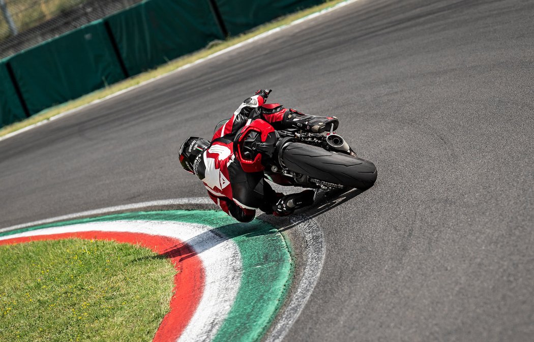 Ducati Panigale V2