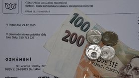 Čeští senioři si od ledna výrazně finančně polepší (ilustrační foto)