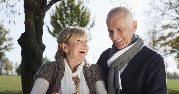 V zemích na západ od nás mají důchodci důvod k úsměvu, čeští senioři jim mohou často jen závidět