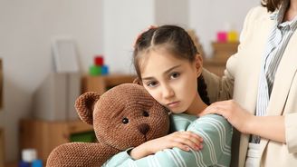 Sirotčí důchod 2025: Výpočet, nárok a jak dlouho se pobírá Sirotčí důchod 2025: Výpočet, nárok a jak dlouho se pobírá