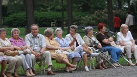 Důchodová komise: Třetí pilíř spoření na stáří není efektivní (24. 5. 2019)