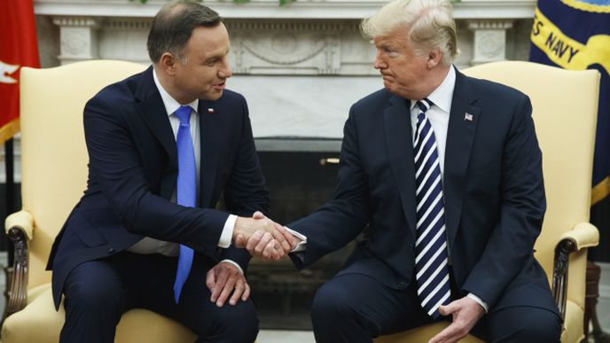 Polský prezident Andrzej Duda na návštěvě v Bílém domě po boku prezidenta Donalda Trumpa