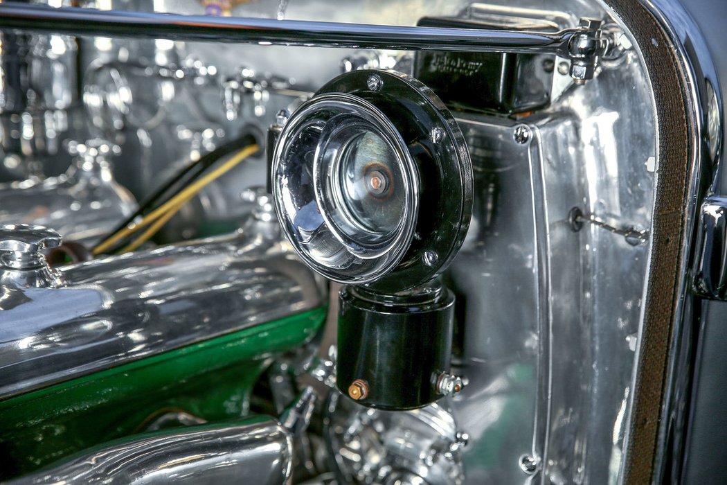 Duesenberg Model J (Disappearing Top) Torpedo by Murphy (1929)