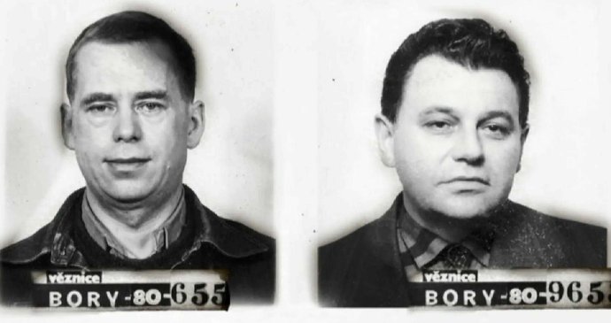 Václav Havel a Dominik Duka, snímek z věznice na Borecj
