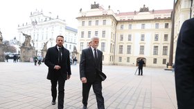 Pohřeb kardinála Dominika Duky: příchod prezidenta Petra Pavla (15.11.2025)