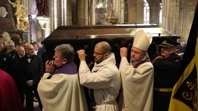 Pohřeb kardinála Dominika Duky (15.11.2025)