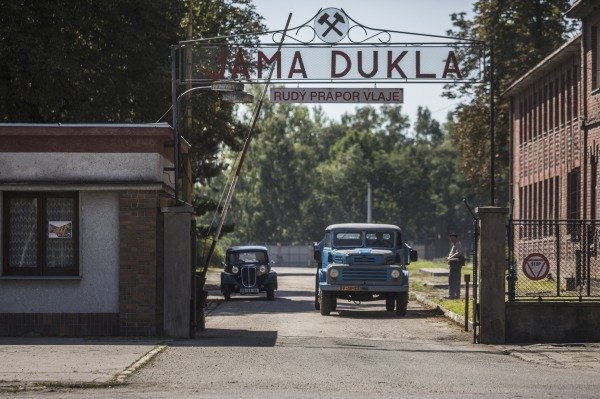 Události předcházející tragédii se oficiálně seběhly trochu jinak.