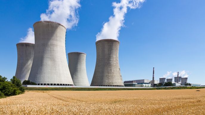Dostavba jaderné elektrárny Dukovany nastoluje více otazníků než odpovědí.