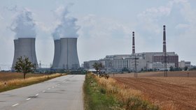 Dukovany vydrží ještě 10 let, řekl Babiš. Stavba reaktoru by se mohla oddálit.