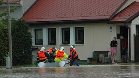 V těchto situacích se kvalitní pojištění vyplatí. Pokud máte dobře uzavřenou smlouvu, můžete získat i fi nanční prostředky na zapůjčení vysoušečů a čisticích prostředků.