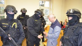 V Karviné proběhl soud ohledně žádosti o podmínečné propuštění Bohumíra Ďurička.