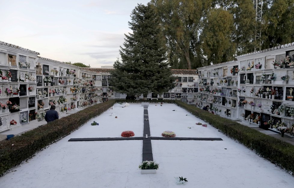 Památka zesnulých ve Španělsku (28. 10. 2020)
