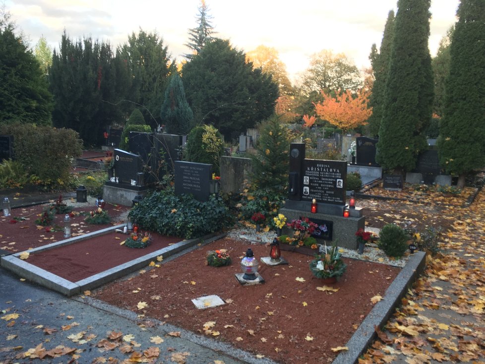 Na hřbitovy zavítá následujících sedm dní mnohem více lidí než v jiném období.