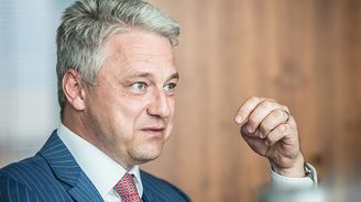 Nejsou kupci. A když jsou, není nabídka, říká šéf UniCredit Bank Nejsou kupci. A když jsou, není nabídka, říká šéf UniCredit Bank