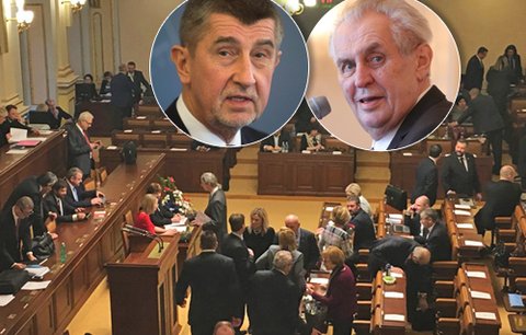 CVVM: S politikou je teď spokojeno jen 18 % lidí, klesla důvěra v prezidenta i vládu