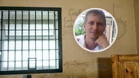 Mučil je Doktor Elektrošok. Ukrajinští vojáci popsali trýznění v ruském zajetí