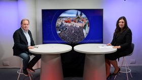 Hostem Epicentra na téma veřejnoprávních médií, jimž v prvním čtení vláda navrhla zrušit koncesionářské poplatky, byl bývalý šéf ČT Petr Dvořák.