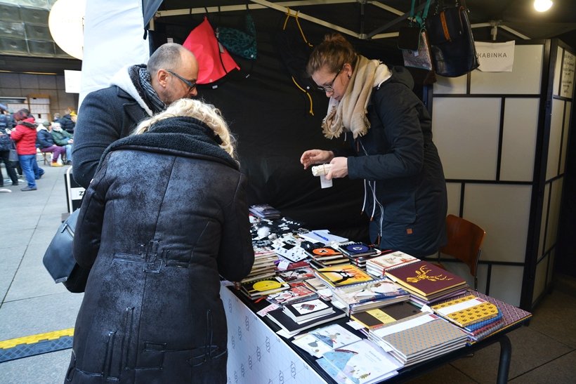 Piazzeta Národního divadla opět ožila.