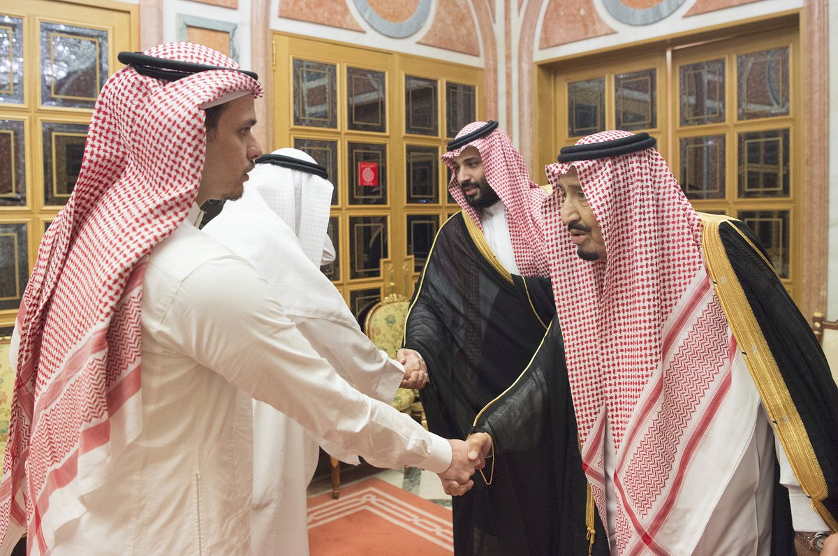 Král Salmán a korunní princ Mohamad bin Salmán se setkali s rodinou zavražděného novináře Džamála Chášukdžího.