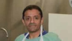 Forenzní patolog Saláh Tubajdží je podle turecké policie mužem, který rozřezal tělo novináře Chášukdžího.