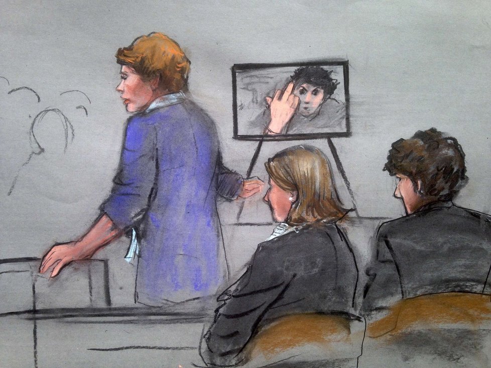 Soud s atentátníkem z Bostonu Džocharem Carnajevem: Ukázali záběr, na kterém Carnajev vztyčil prostředníček