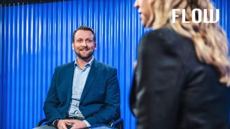 Falešný bankéř i policista. Kyberšmejdi drtí Čechy, vytáhli z nich letos už 1,5 miliardy Falešný bankéř i policista. Kyberšmejdi drtí Čechy, vytáhli z nich letos už 1,5 miliardy