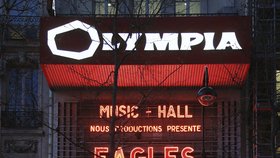V Paříži dokončila svůj koncert skupina Eagles of Death Metal