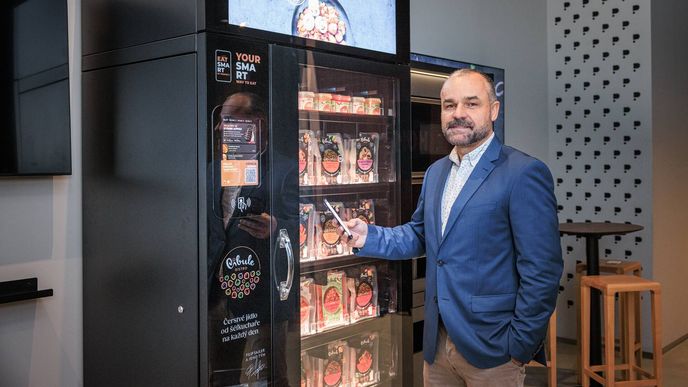 „V roce 2026 chceme počet Eat Smart lednic zdvojnásobit,“ říká šéf firmy Libor Hubík. „V roce 2026 chceme počet Eat Smart lednic zdvojnásobit,“ říká šéf firmy Libor Hubík.