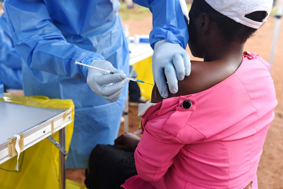 Ebola šířící se v Kongu podle WHO nepředstavuje globální hrozbu.