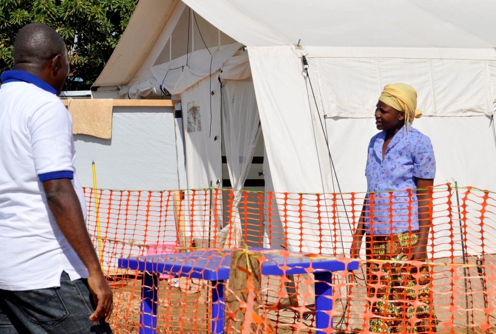 Ebola šířící se v Kongu podle WHO nepředstavuje globální hrozbu.