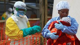 Smrtící ebola znovu udeřila v Kongu. Nakazilo se dítě, krátce poté zemřelo