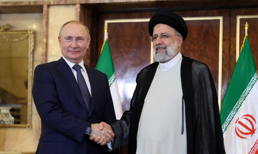 Ebráhím Raísí a Vladimir Putin (19. 7. 2022)