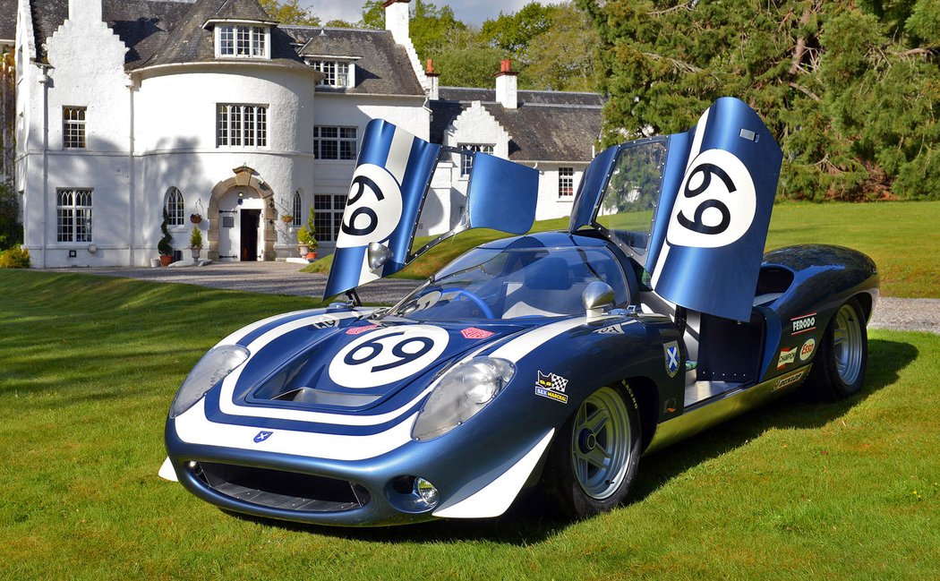 Ecurie Ecosse LM69